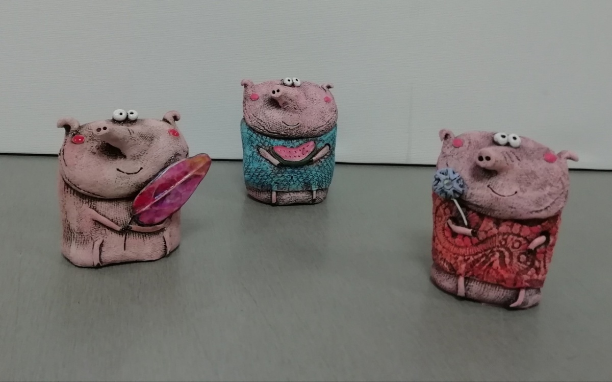 картинка Е. Трифонова  сувенир "  Хрюша "